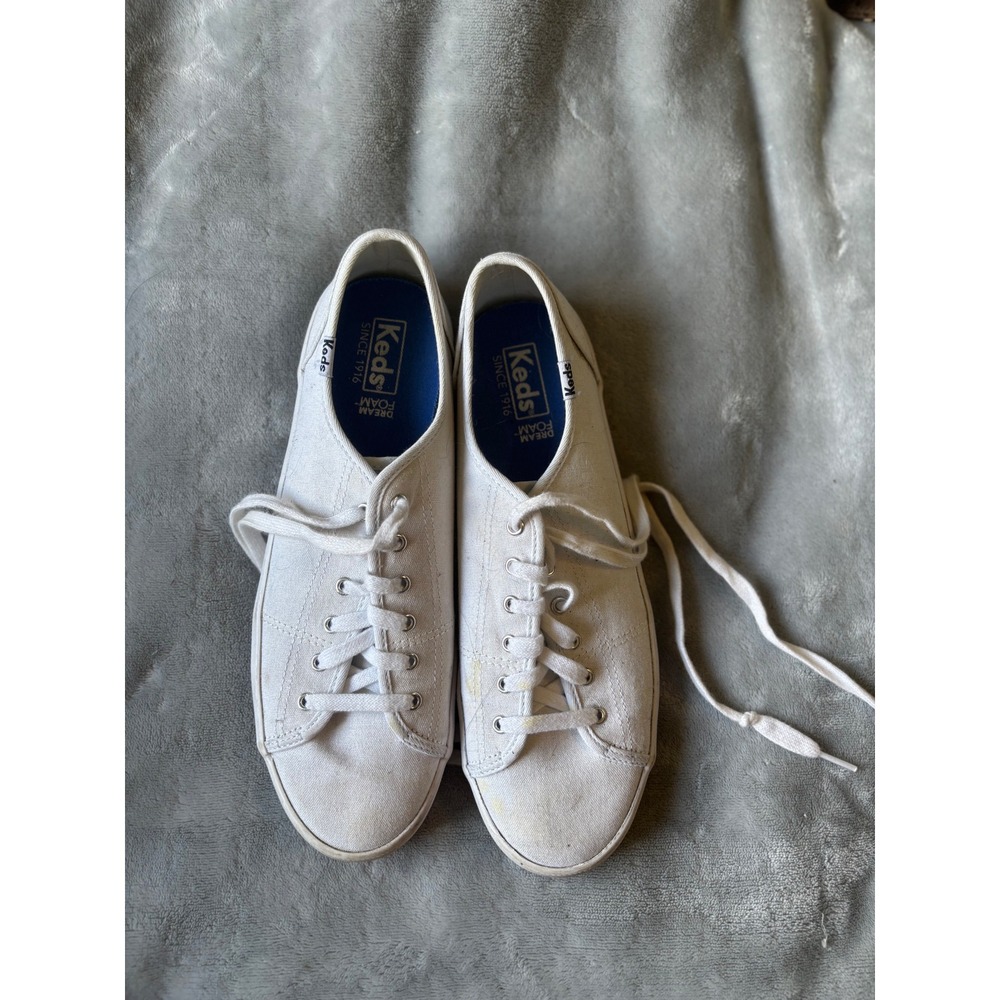 Keds Kickstart White Canvas Sneakers Low Top Lace Up Dream Foam WF54682 Size 9